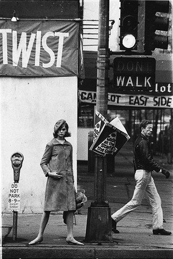Jean Shrimpton in NY by David Bailey 1