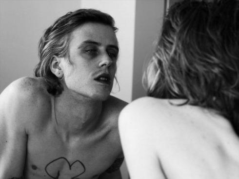 hedi-slimane-christopher-owens_125518507243.jpg_article_gallery_slideshow_v2