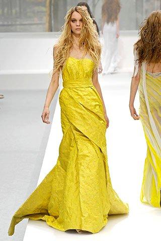 Nina Ricci Fall 2007 Ready-to-Wear Collection Slideshow on Style.com