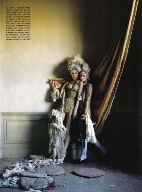 stella-tennant-imogen-morris-clarke-by-tim-walker-for-vogue-italy-march-2010-lady-grey-14