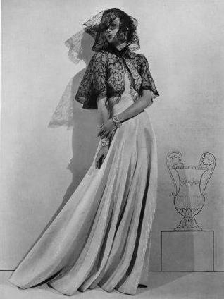 madeleine-vionnet-1936-evening-gown-andre-durst-fashion-photography-hprints-com