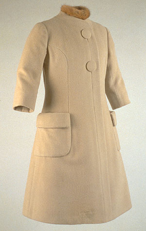 jackie-inagural-coat