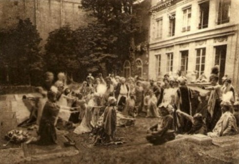 Paul-Poiret-Party-1911-1002-Nights-Party-e1331722848204