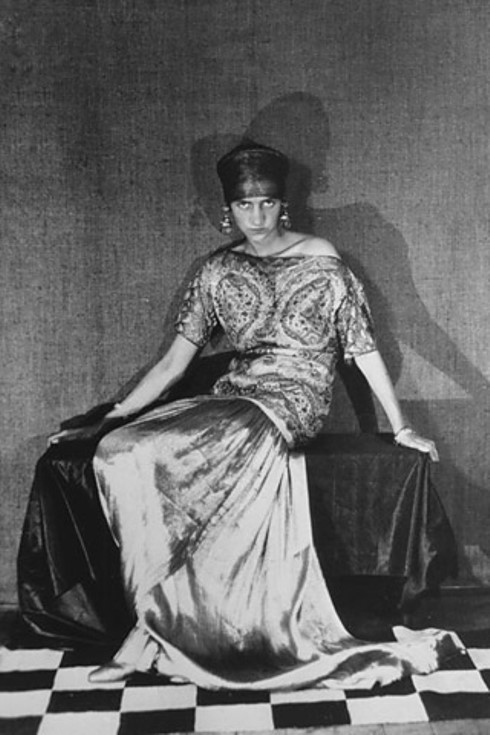 peggy gugenheim wearing poiret, by Man Ray 1923