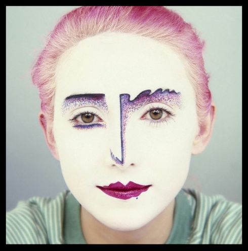 Vivienne Lynn, makeup Richard Sharah