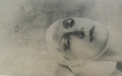 deborah-turbeville-e28093-from-serie-ecole-des-beaux-arts-1974-1980-from-e2809cpast-imperfect_e