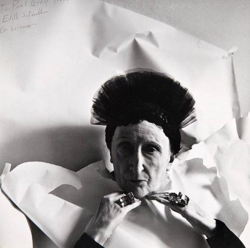 006_cecil-beaton_theredlist Edith Stiwell, 1962