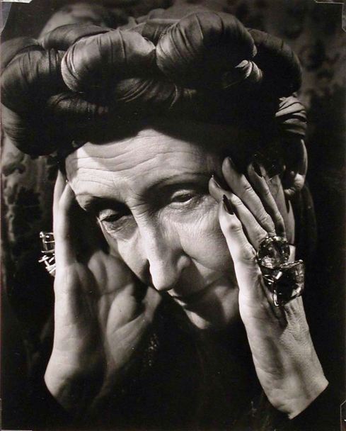 Philippe Halsman, Portrait of Edith Sitwell, 1937