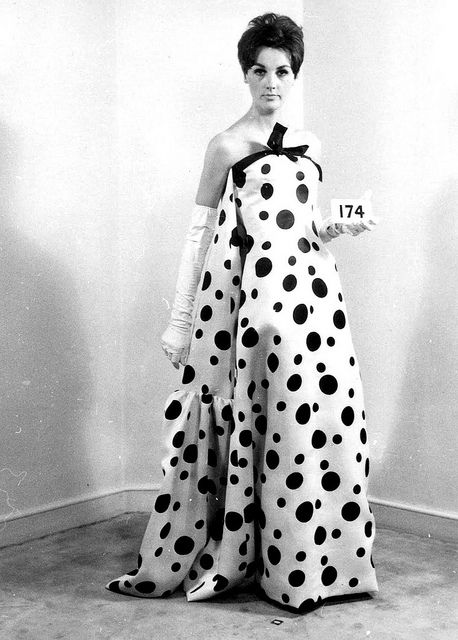 Balenciaga Model is wearing a Creation Haute Couture of Balenciaga,in 1964.