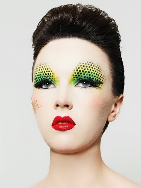 green-yellow-eye-makeup-black-polka-dots