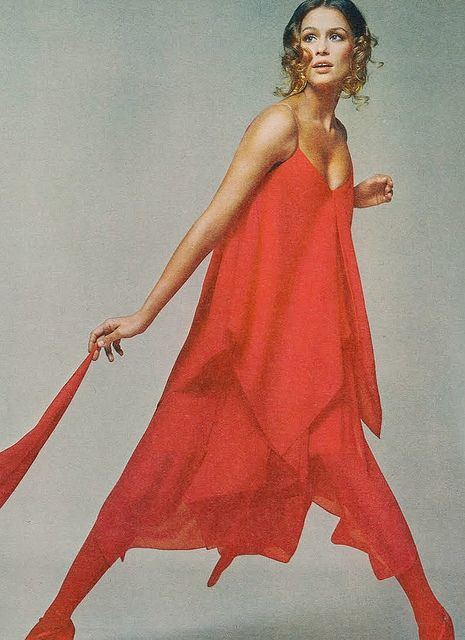 Lauren Hutton by Avedon 1971