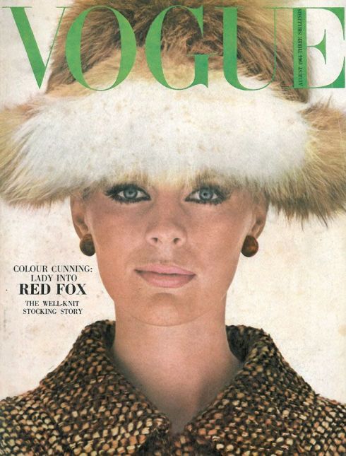 Vogue August 1964 COVER HELMUT NEWTON MODEL Pauline Stone