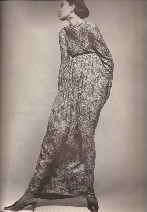 Donyale Luna, ph. Richard Avedon, HARPER'S BAZAAR APRIL 1965