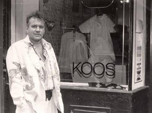 koosin front of his store, beginning 80ties