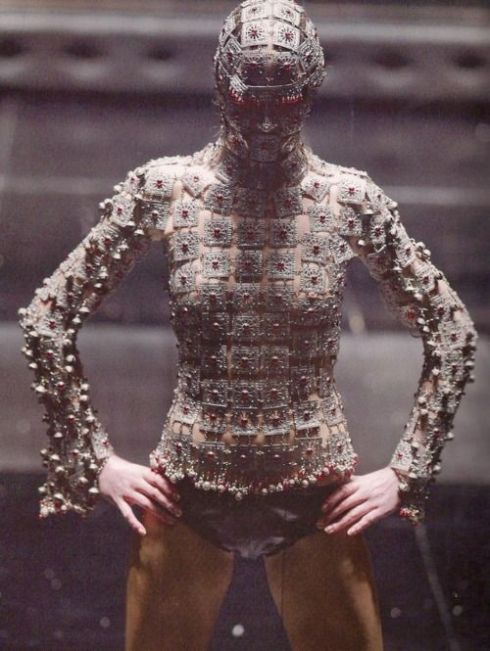 2009-2010 Alexander McQueen