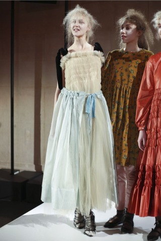 Molly Goddard aw 2016 