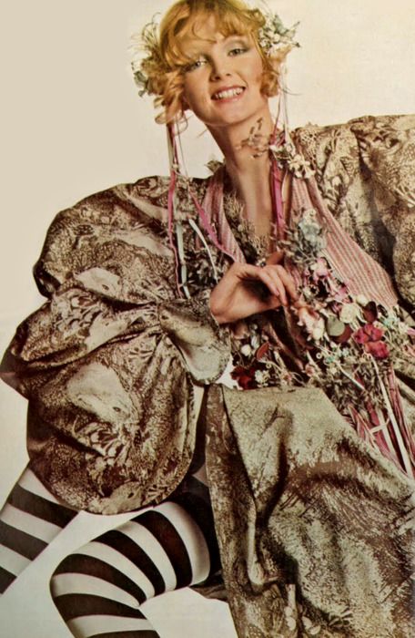 Photo by Gianni Penati for UK Vogue, 1972.