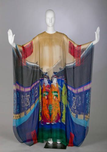 Evening dress, circa 1974. Silk chiffon. Hanae Mori, Japan
